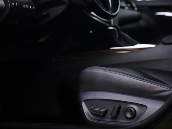 Toyota Camry VIII (XV70) с пробегом 2019 года, цена 2 649 000 рублей, 131089 км, седан, Автокод Объявления