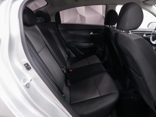 Kia Rio IV с пробегом 2018 года, цена 1 340 000 рублей, 73242 км, седан, Автокод Объявления