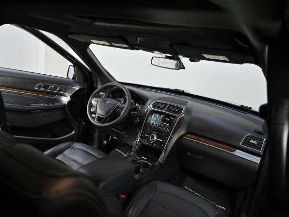 Ford Explorer V Рестайлинг с пробегом 2018 года, цена 2 349 000 рублей, 158000 км, внедорожник, Автокод Объявления