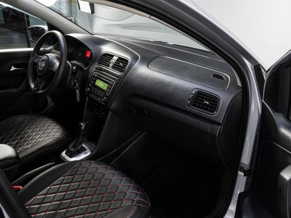 Volkswagen Polo V с пробегом 2013 года, цена 850 000 рублей, 159065 км, седан, Автокод Объявления