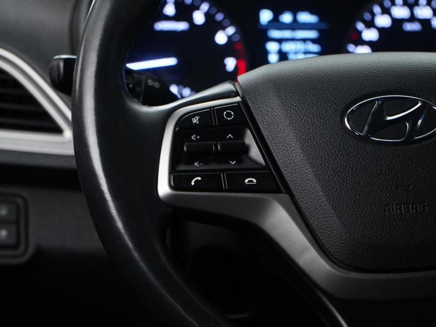 Hyundai Solaris II Москва  - изображение 12