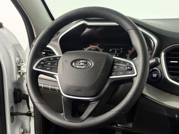 Lada (ВАЗ) Vesta I Рестайлинг (NG) с пробегом 2023 года, цена 1 285 000 рублей, 20994 км, седан, Автокод Объявления