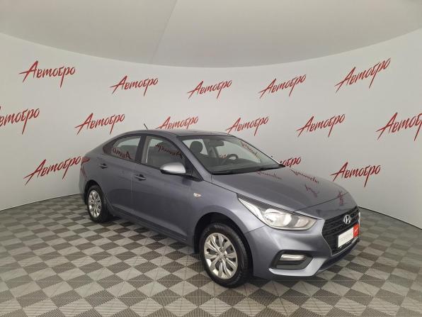 Hyundai Solaris II с пробегом 2017 года, цена 925 000 рублей, 138033 км, седан, Автокод Объявления