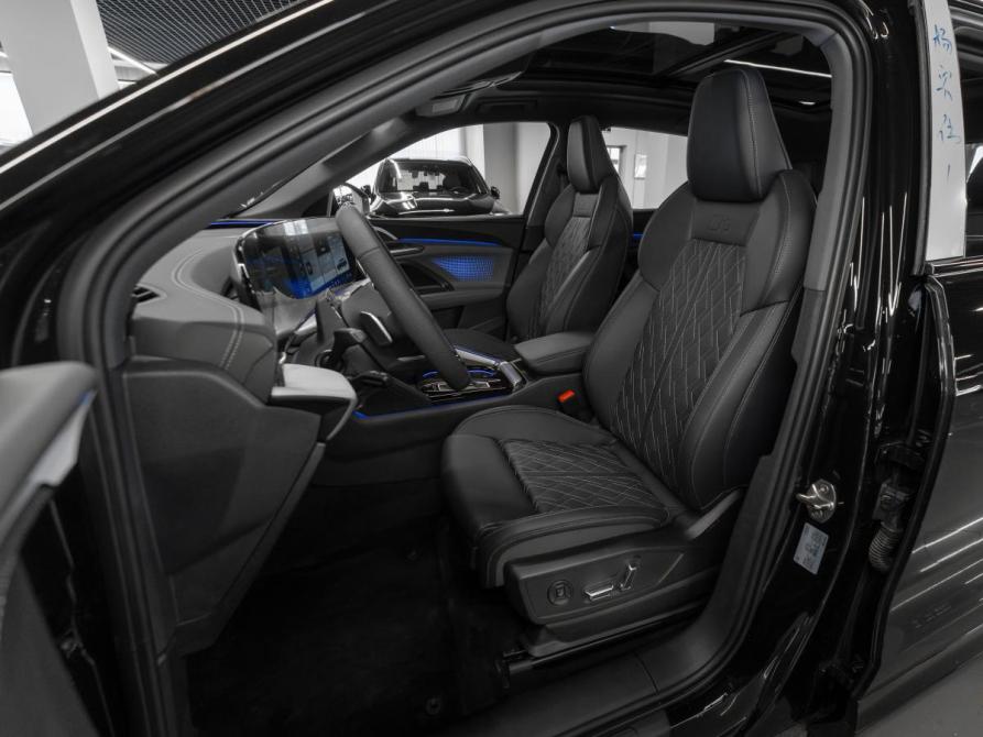 Audi Q5 III Москва  - изображение 9