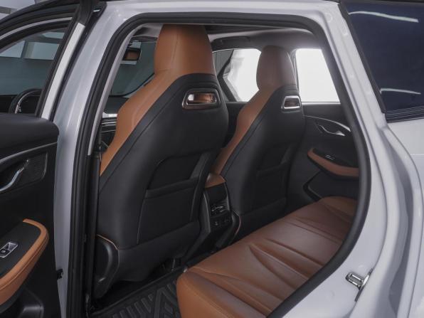 Omoda C5 I с пробегом 2022 года, цена 1 730 000 рублей, 31860 км, внедорожник, Автокод Объявления