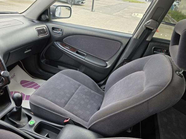 Toyota Avensis I Рестайлинг с пробегом 2001 года, цена 535 000 рублей, 508000 км, универсал, Автокод Объявления