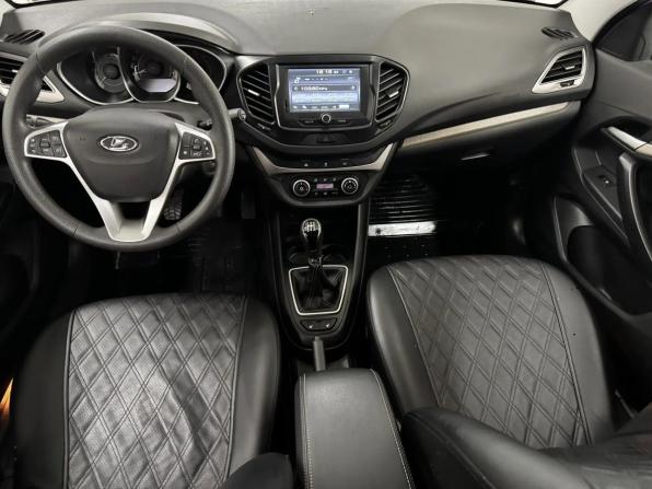 Lada (ВАЗ) Vesta I с пробегом 2018 года, цена 900 000 рублей, 62223 км, седан, Автокод Объявления