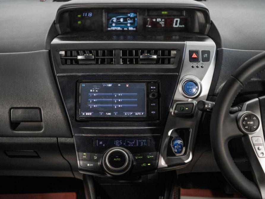 Toyota Prius Alpha I (ZVW40/41) Рестайлинг Иркутск  - изображение 13