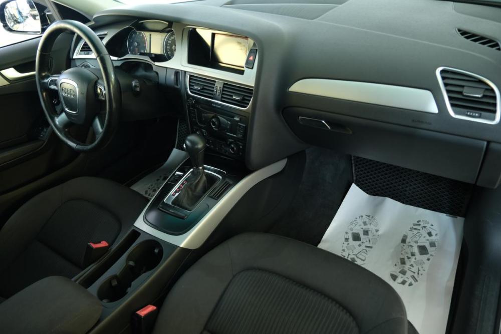 Audi A4 IV (B8) Омск  - изображение 16