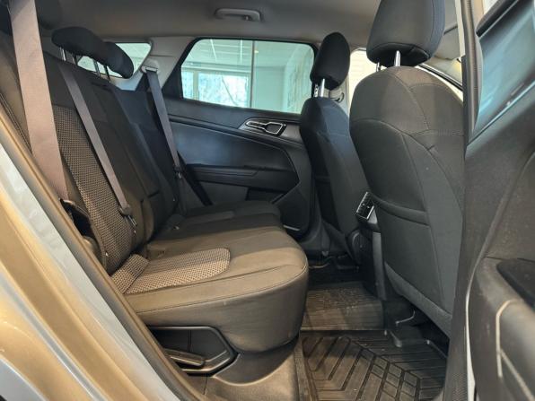 Kia Sportage V с пробегом 2022 года, цена 3 099 000 рублей, 77100 км, внедорожник, Автокод Объявления