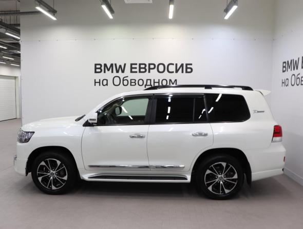 Toyota Land Cruiser 200 Series Рестайлинг 2 с пробегом 2021 года, цена 7 990 000 рублей, 49534 км, внедорожник, Автокод Объявления