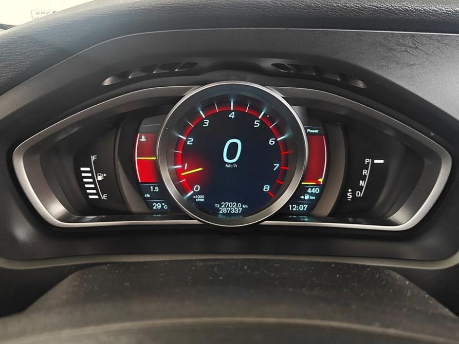 Volvo V40 II Москва  - изображение 12