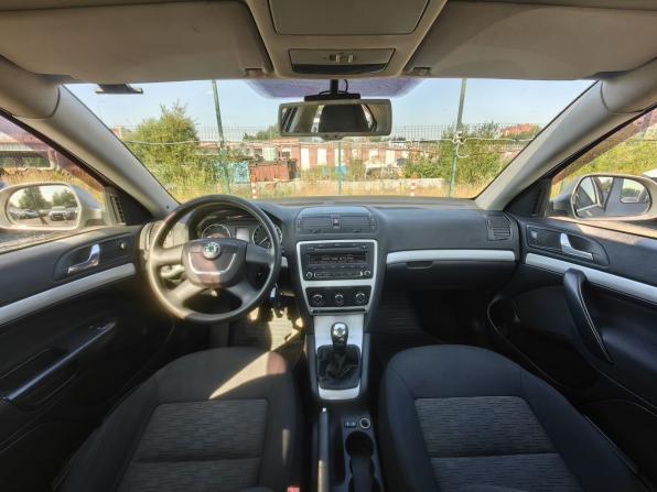 Skoda Octavia II (A5) Рестайлинг с пробегом 2010 года, цена 669 000 рублей, 163000 км, лифтбек, Автокод Объявления