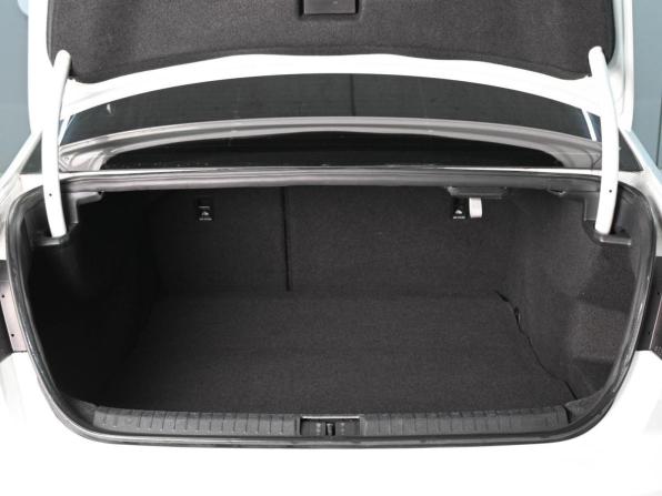 Volkswagen Passat B8 с пробегом 2016 года, цена 1 499 000 рублей, 229662 км, седан, Автокод Объявления