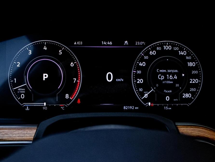 Volkswagen Touareg III Москва  - изображение 12