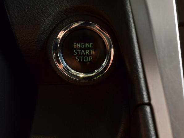 Toyota Camry VII (XV50) с пробегом 2014 года, цена 1 679 995 рублей, 183470 км, седан, Автокод Объявления