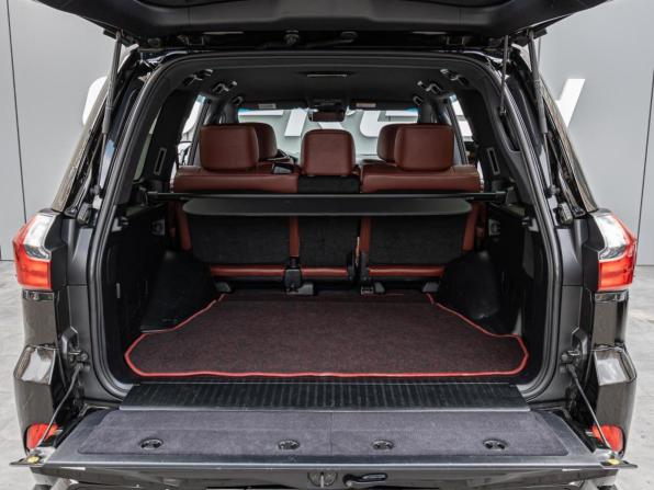 Lexus LX III Рестайлинг 2 с пробегом 2017 года, цена 7 040 000 рублей, 141816 км, внедорожник, Автокод Объявления