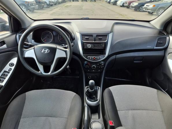 Hyundai Solaris I с пробегом 2011 года, цена 540 000 рублей, 179371 км, седан, Автокод Объявления