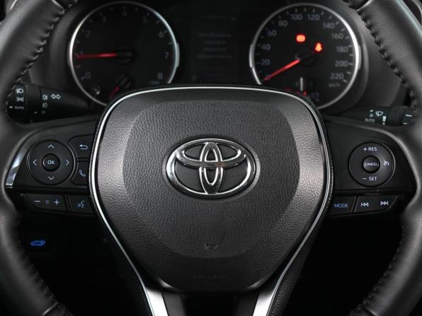 Toyota RAV4 V (XA50) с пробегом 2019 года, цена 2 649 000 рублей, 182372 км, внедорожник, Автокод Объявления