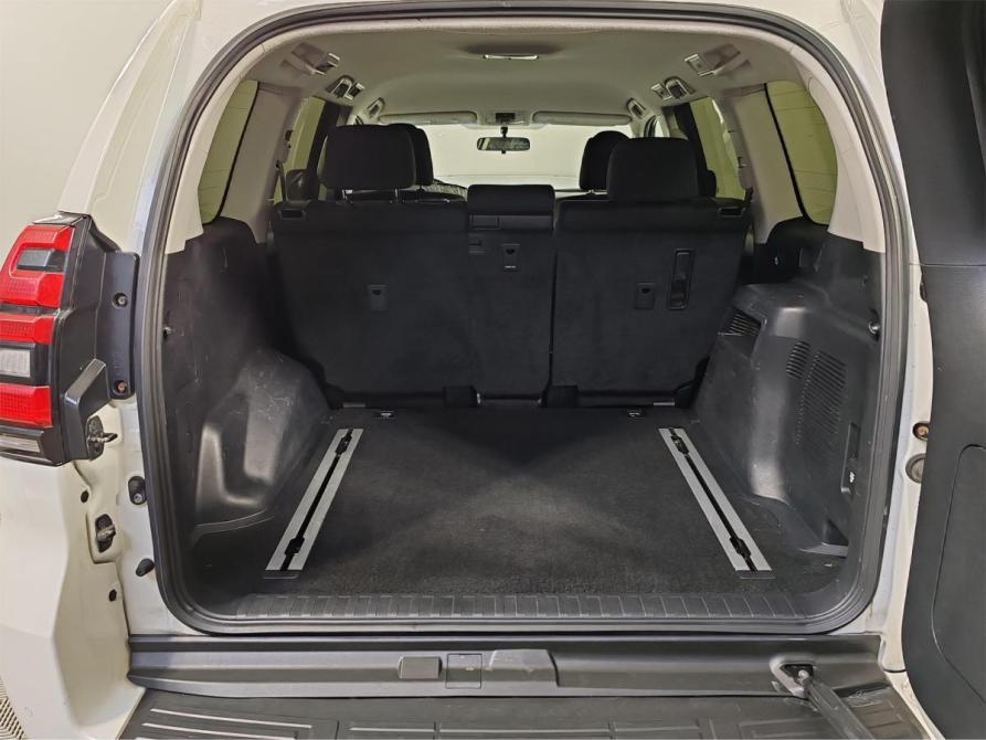 Toyota Land Cruiser Prado 150 Series Рестайлинг 2 Москва  - изображение 10