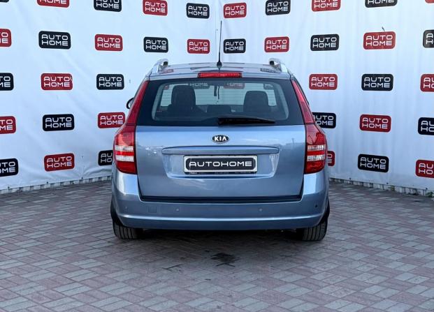 Kia Ceed I с пробегом 2008 года, цена 599 990 рублей, 238000 км, универсал, Автокод Объявления