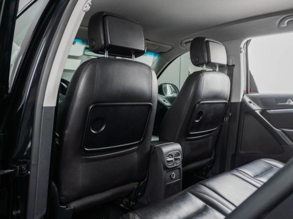 Volkswagen Tiguan I Рестайлинг с пробегом 2011 года, цена 1 299 000 рублей, 135387 км, внедорожник, Автокод Объявления