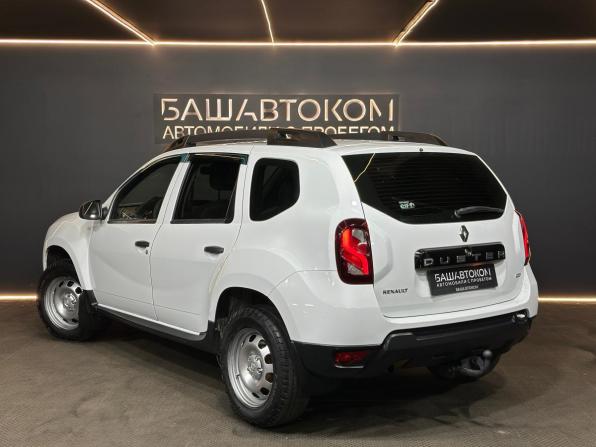 Renault Duster I Рестайлинг с пробегом 2017 года, цена 1 220 000 рублей, 165062 км, внедорожник, Автокод Объявления