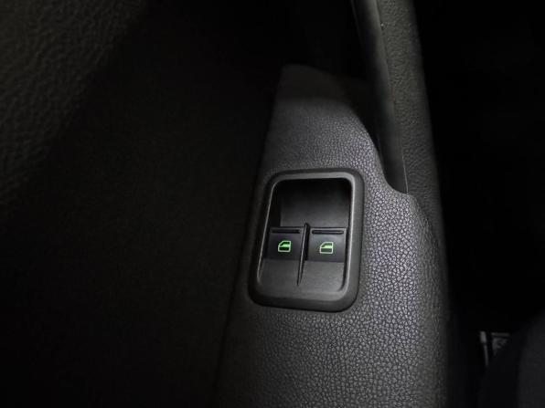 Skoda Yeti I Рестайлинг с пробегом 2014 года, цена 1 399 000 рублей, 70821 км, внедорожник, Автокод Объявления