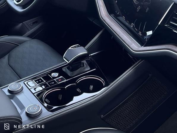 Новый Volkswagen Touareg III Рестайлинг 2025 года, цена 11 990 000 рублей, внедорожник, Автокод Объявления