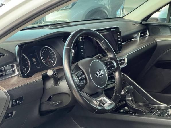 Kia K5 III с пробегом 2020 года, цена 2 050 000 рублей, 157536 км, седан, Автокод Объявления