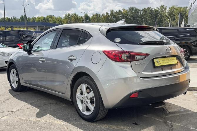 Mazda Axela III с пробегом 2015 года, цена 1 198 000 рублей, 157000 км, хэтчбек, Автокод Объявления