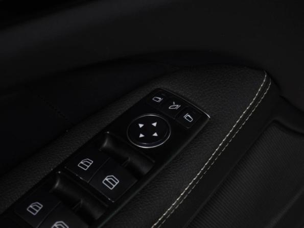 Mercedes-Benz CLS II (C218) Рестайлинг с пробегом 2015 года, цена 2 499 000 рублей, 338338 км, седан, Автокод Объявления