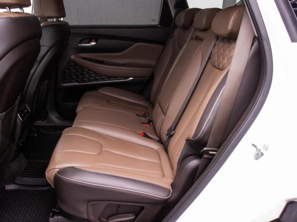 Hyundai Santa Fe IV Рестайлинг с пробегом 2021 года, цена 3 245 000 рублей, 110966 км, внедорожник, Автокод Объявления