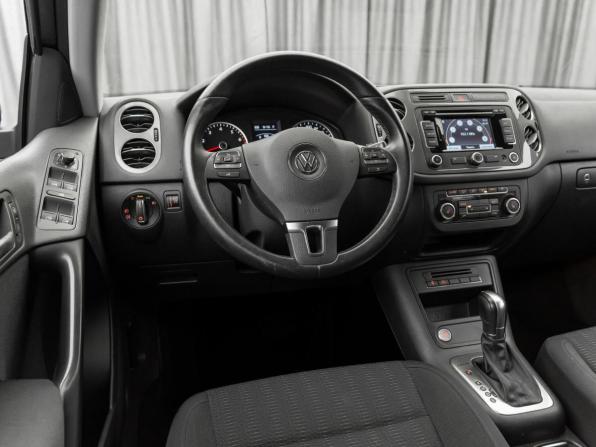 Volkswagen Tiguan I Рестайлинг с пробегом 2013 года, цена 1 390 000 рублей, 153956 км, внедорожник, Автокод Объявления