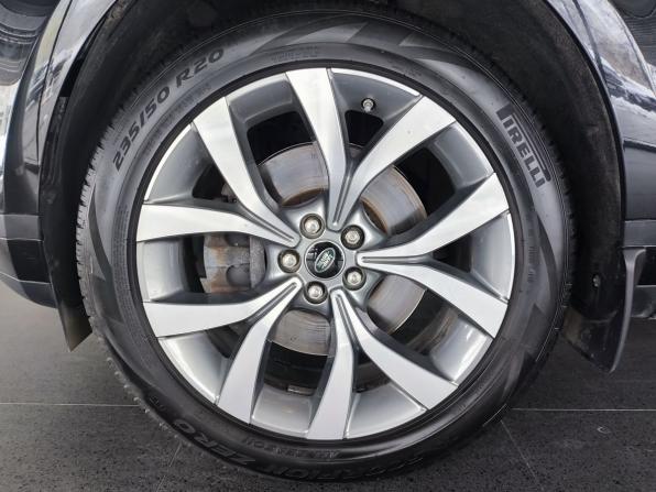 Land Rover Range Rover Evoque II с пробегом 2019 года, цена 3 690 000 рублей, 68001 км, внедорожник, Автокод Объявления