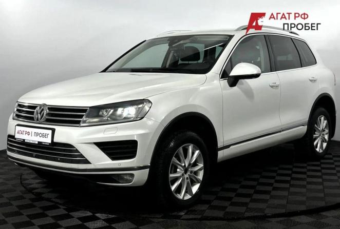 Volkswagen Touareg II Рестайлинг с пробегом 2015 года, цена 3 255 000 рублей, 102265 км, внедорожник, Автокод Объявления