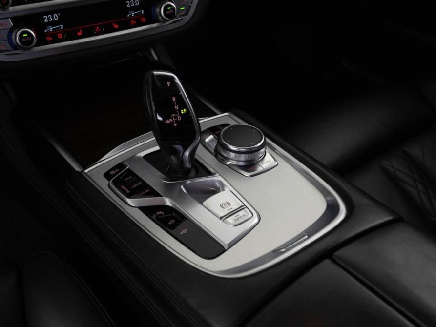 BMW 7 серии VI (G11/G12) Москва  - изображение 25