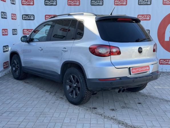 Volkswagen Tiguan I с пробегом 2009 года, цена 884 990 рублей, 275000 км, внедорожник, Автокод Объявления