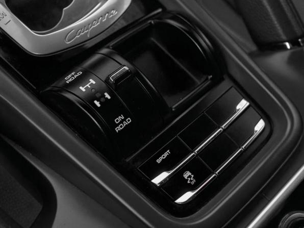 Porsche Cayenne II Рестайлинг (958) с пробегом 2015 года, цена 3 700 000 рублей, 178620 км, внедорожник, Автокод Объявления
