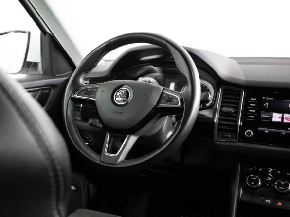 Skoda Kodiaq I с пробегом 2018 года, цена 2 457 000 рублей, 161037 км, внедорожник, Автокод Объявления