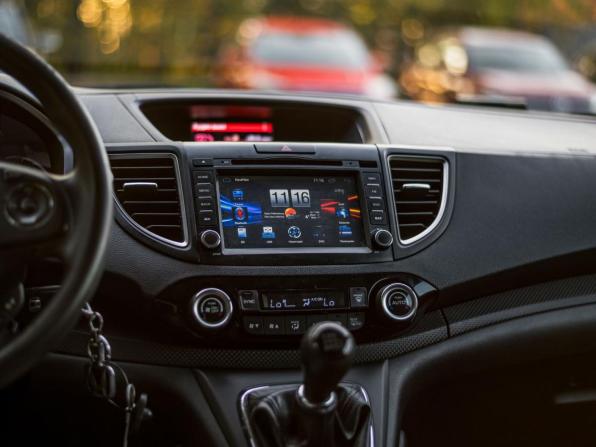 Honda CR-V IV Рестайлинг с пробегом 2015 года, цена 1 590 000 рублей, 294081 км, внедорожник, Автокод Объявления