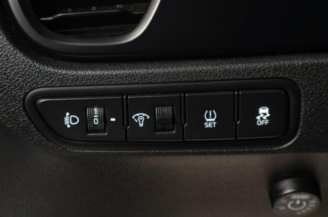 Kia Rio IV Рестайлинг с пробегом 2021 года, цена 1 599 000 рублей, 163000 км, седан, Автокод Объявления