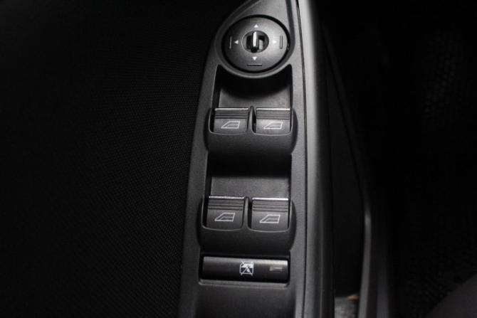 Ford Focus III с пробегом 2011 года, цена 700 000 рублей, 245681 км, хэтчбек, Автокод Объявления