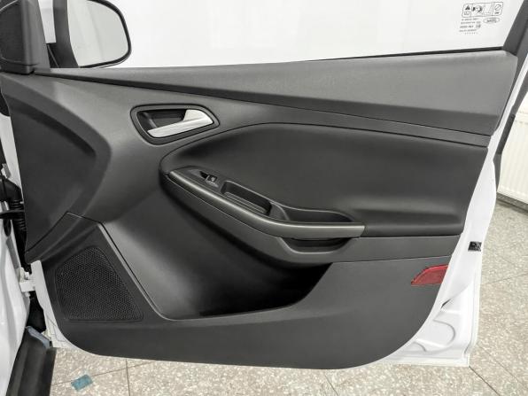 Ford Focus III Рестайлинг с пробегом 2017 года, цена 995 000 рублей, 167047 км, седан, Автокод Объявления