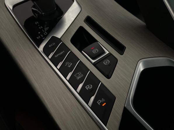 Geely Coolray I с пробегом 2023 года, цена 1 850 000 рублей, 16500 км, внедорожник, Автокод Объявления