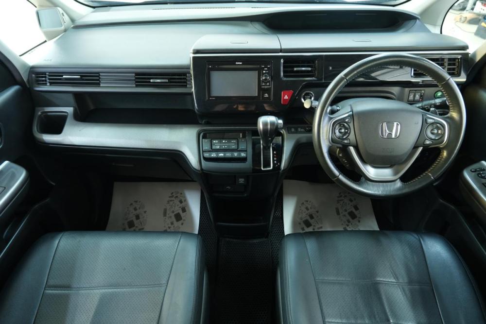 Honda Stepwgn V Рестайлинг Омск  - изображение 16