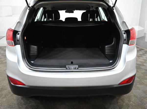 Hyundai ix35 I с пробегом 2011 года, цена 1 300 000 рублей, 176190 км, внедорожник, Автокод Объявления
