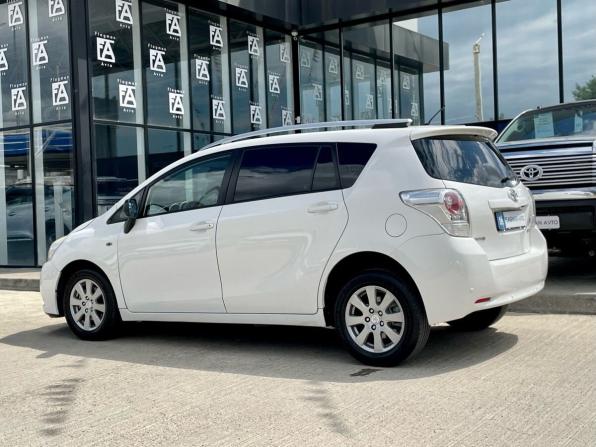 Toyota Verso I с пробегом 2010 года, цена 1 050 000 рублей, 190000 км, компактвэн, Автокод Объявления