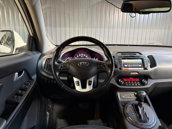 Kia Sportage III с пробегом 2013 года, цена 1 399 900 рублей, 173000 км, внедорожник, Автокод Объявления