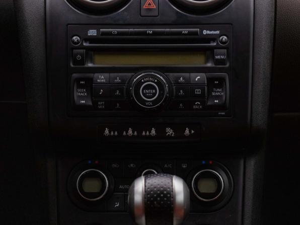 Nissan Qashqai I с пробегом 2008 года, цена 630 000 рублей, 215731 км, внедорожник, Автокод Объявления